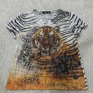 Onque casual tiger rhinestone shirt size large